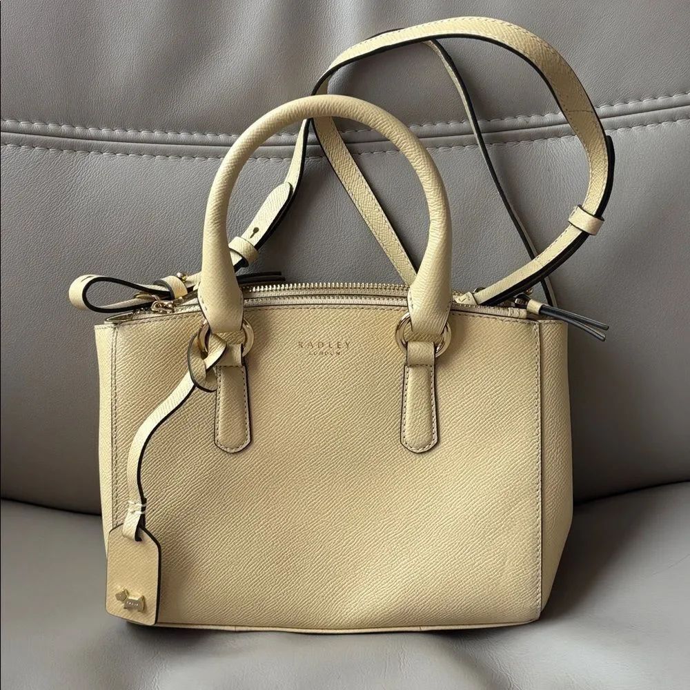 RadleyโLondon Hampsteadโsatchel